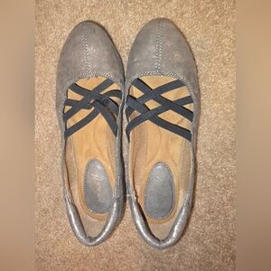 Eurosoft By Sofft Womens 6 M Mary Jane Round Toe Casual Gray Fabric Slip On